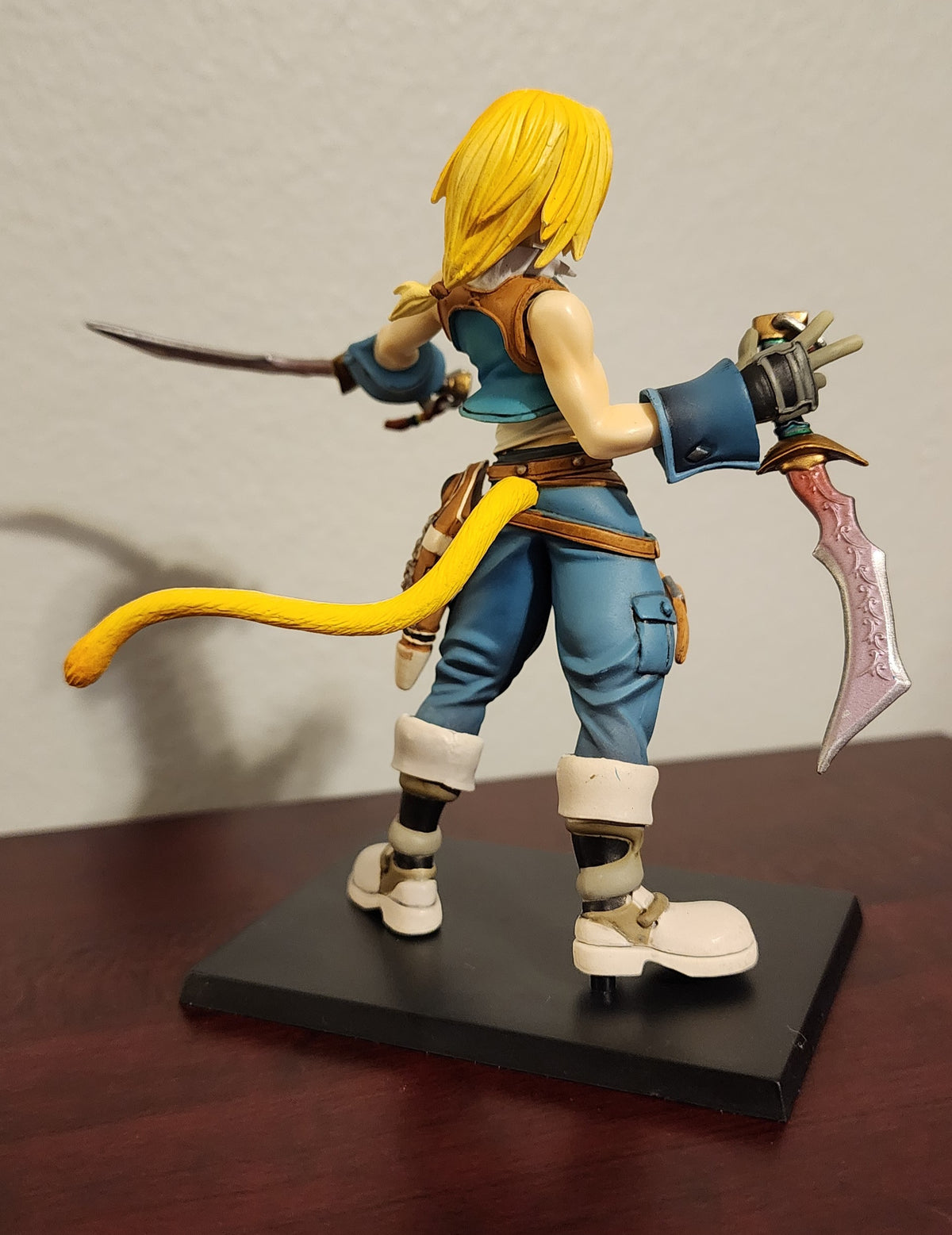 Zidane Tribal Final Fantasy DISSIDIA Trading Arts Figure