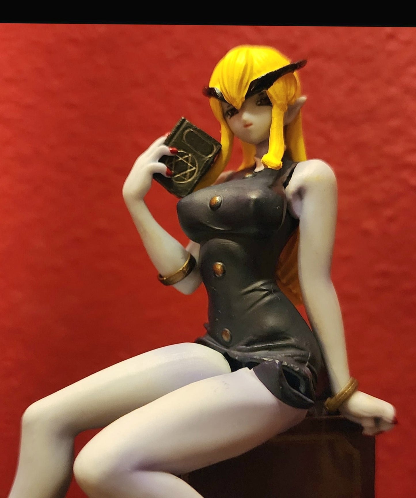 Jedah (Female Transformation) Gashapon Figure