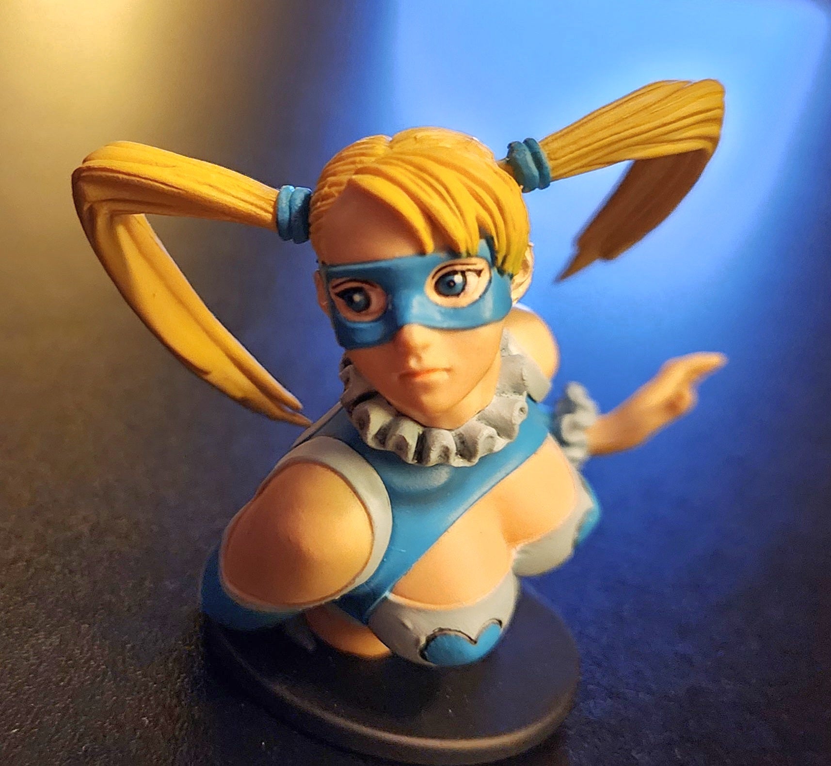 R. Mika Street Fighter Heroines Mini Bust Figure by FiguAx – TFG Shop