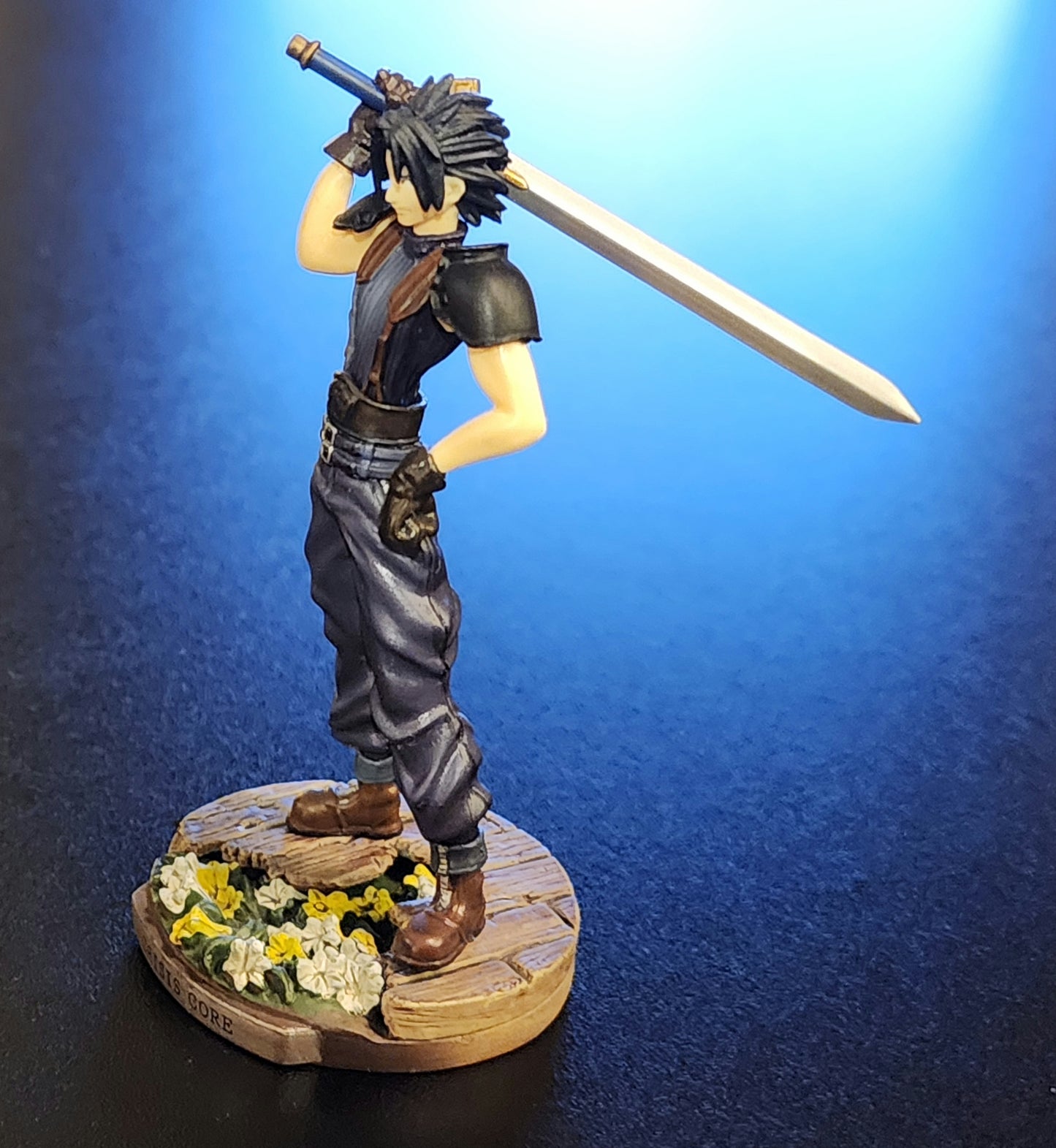 Zack Fair Final Fantasy 7: Crisis Core Trading Arts Figure