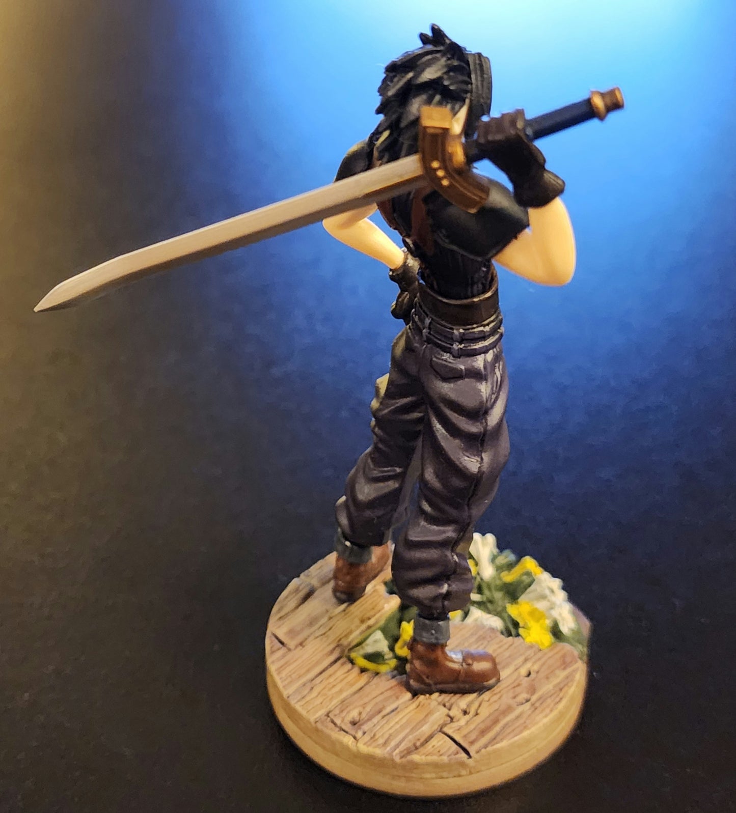 Zack Fair Final Fantasy 7: Crisis Core Trading Arts Figure