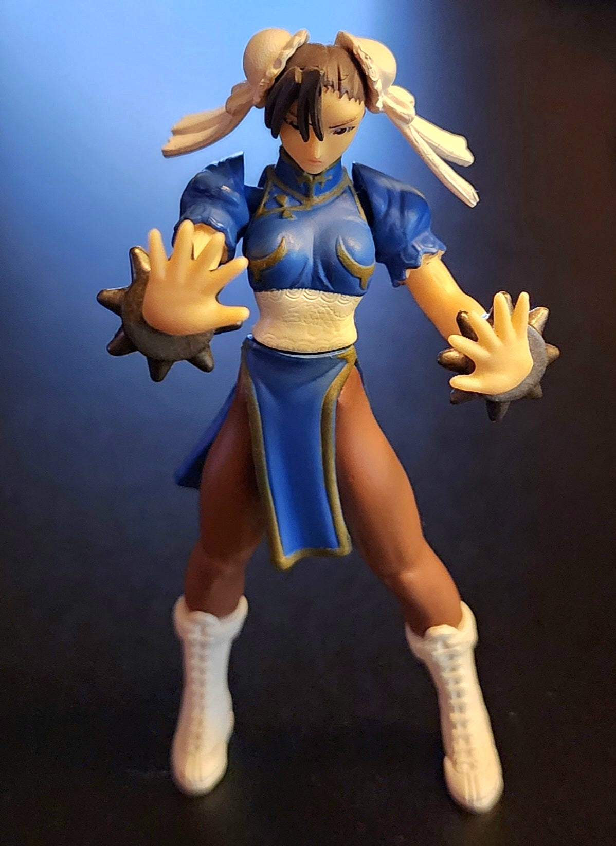 Chun-Li Street Fighter 2 Bandai Poseable Gashapon Figure