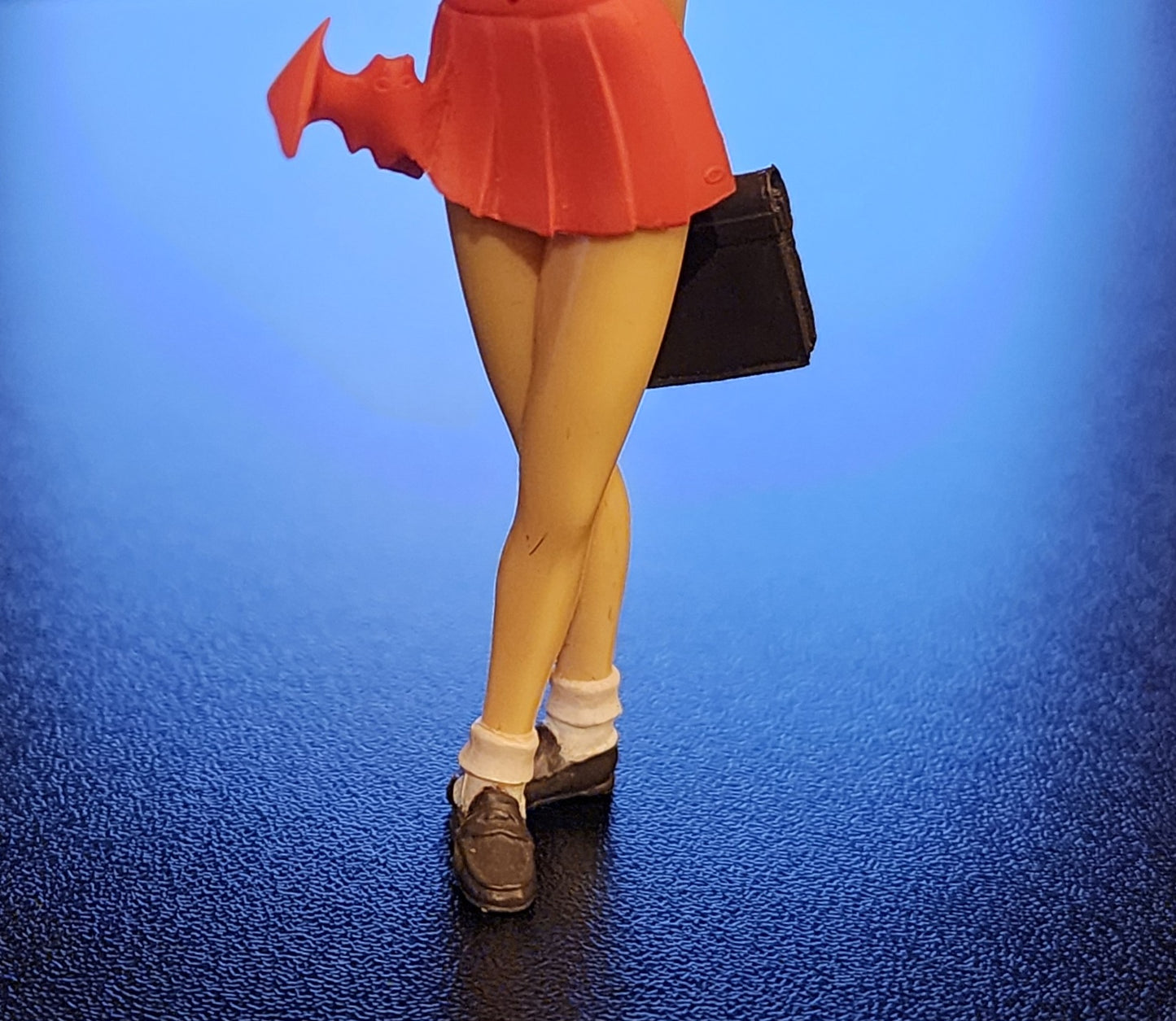 Lilith Aensland Darkstalkers "Sakura" Schoolgirl Cosplay Figure