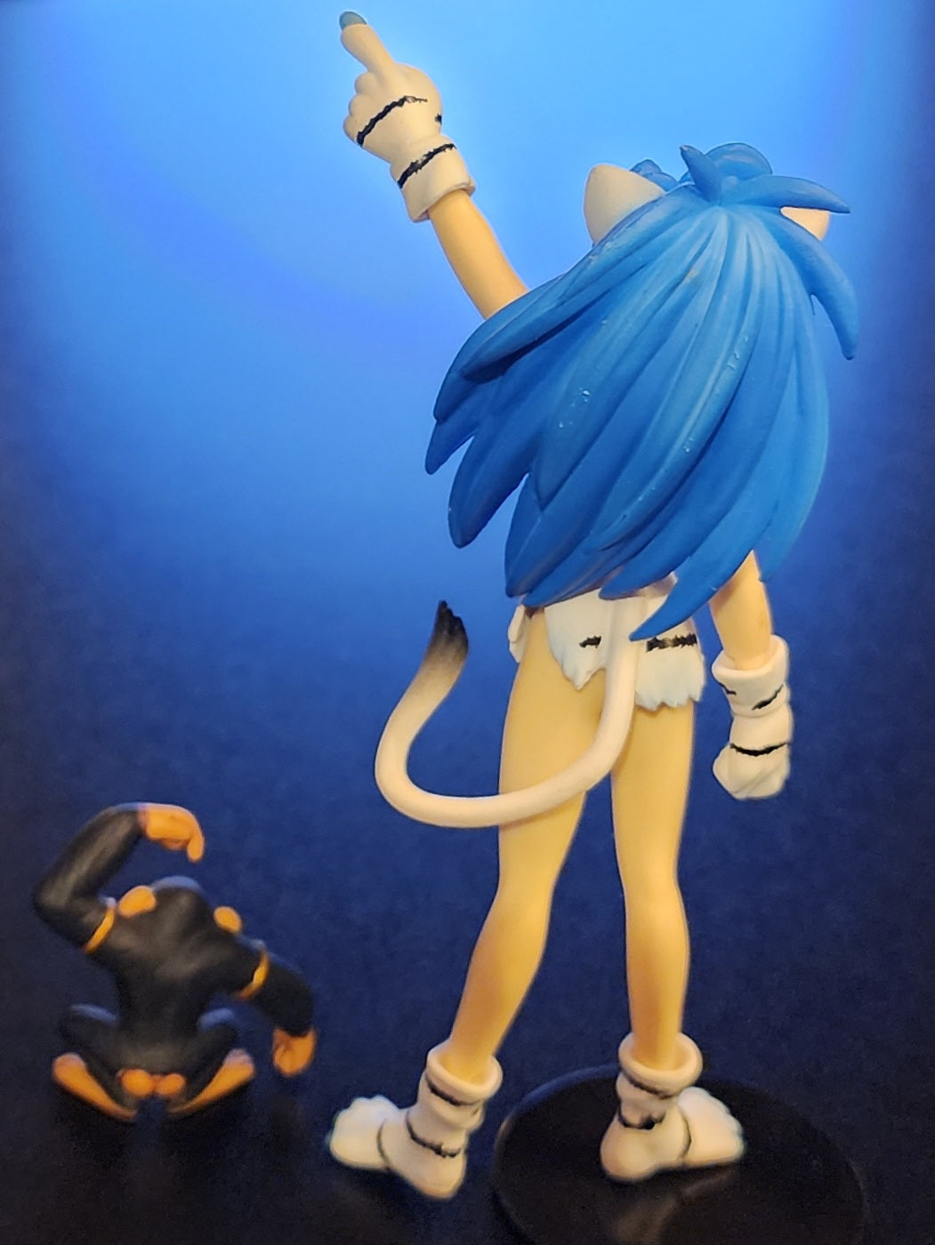 Cham Cham Samurai Shodown SR Series Gashapon Figure with Paku Paku Monkey (2P Color Version)