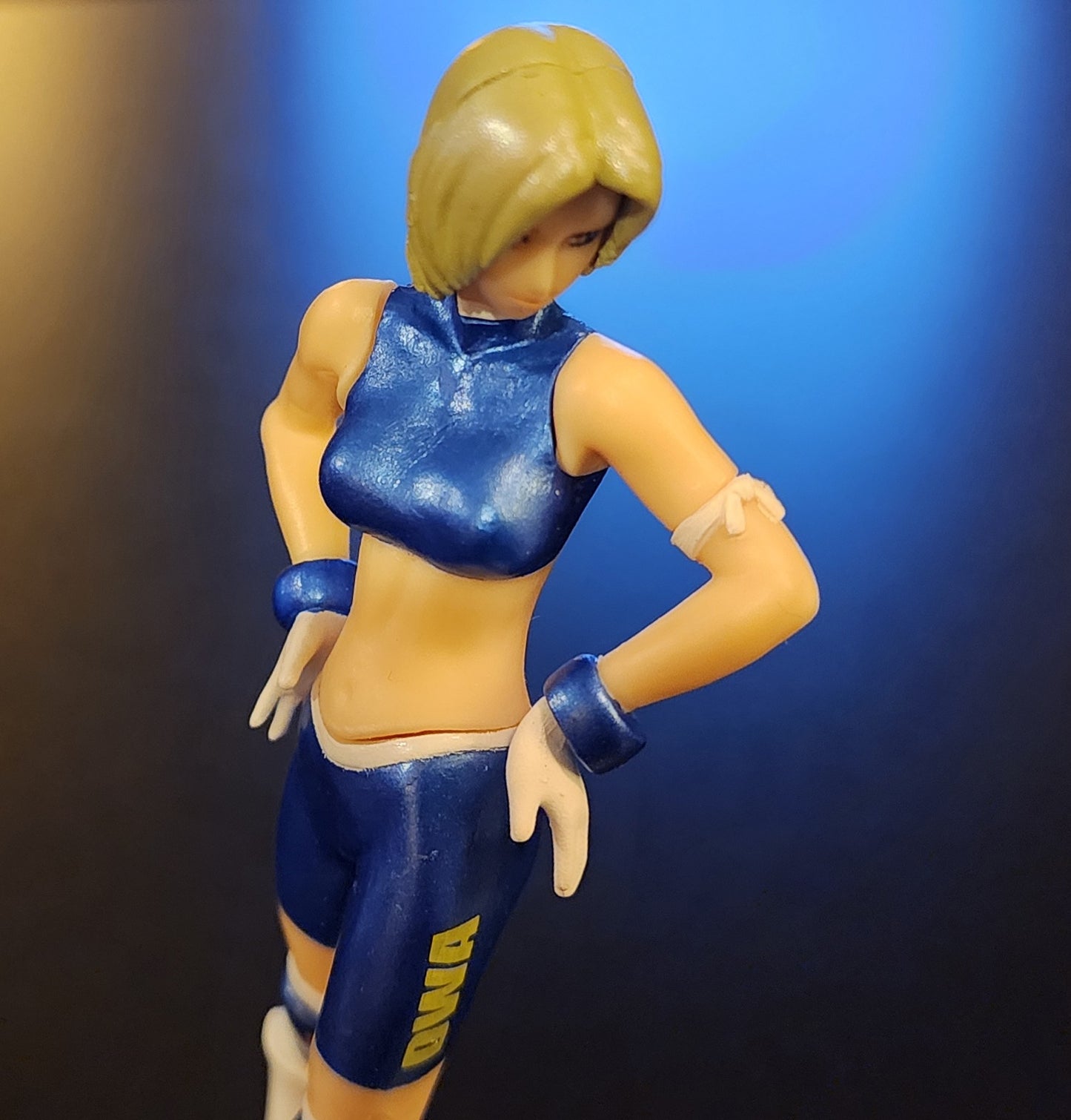 Tina Armstrong Dead or Alive DWA Outfit Gashapon Figure