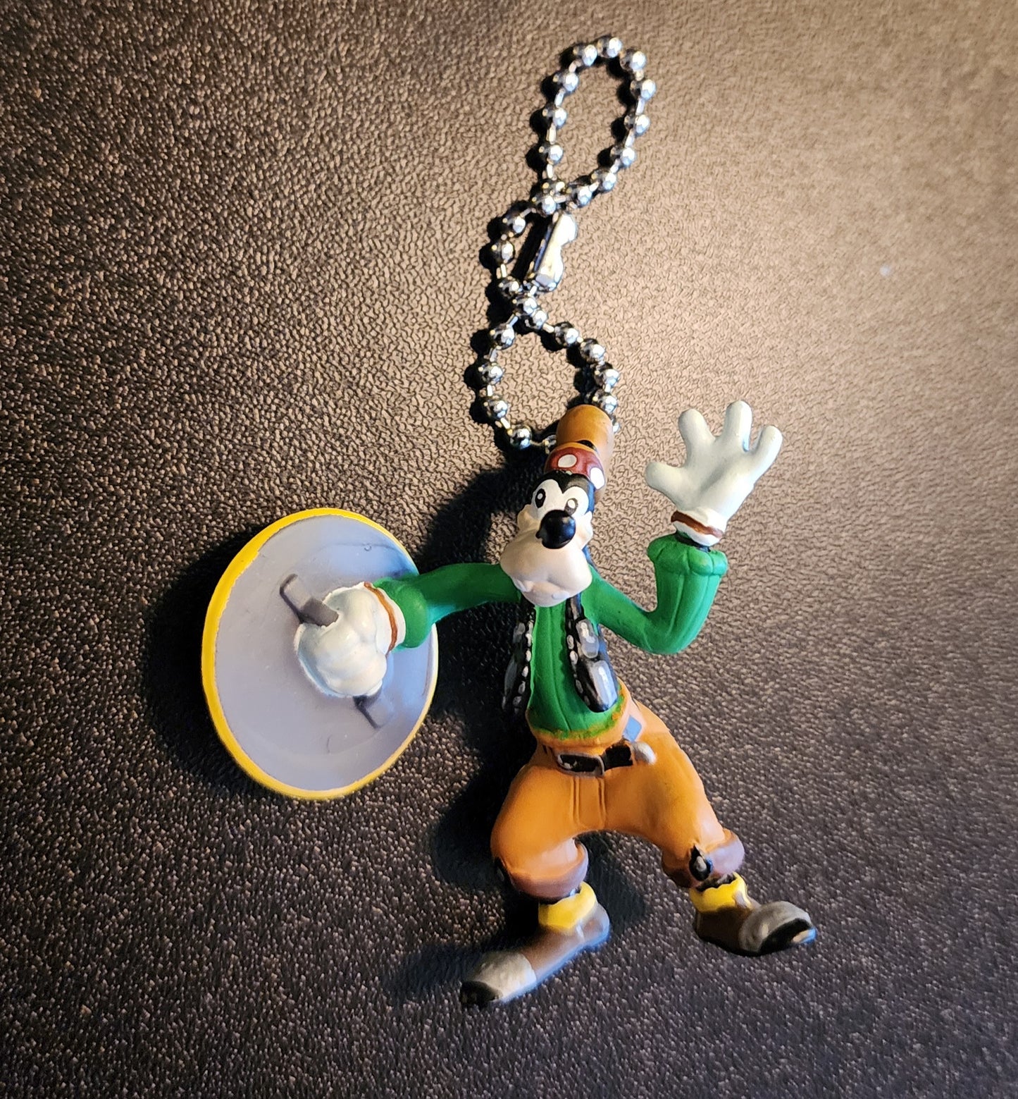 Kingdom Hearts Goofy Keychain Figure