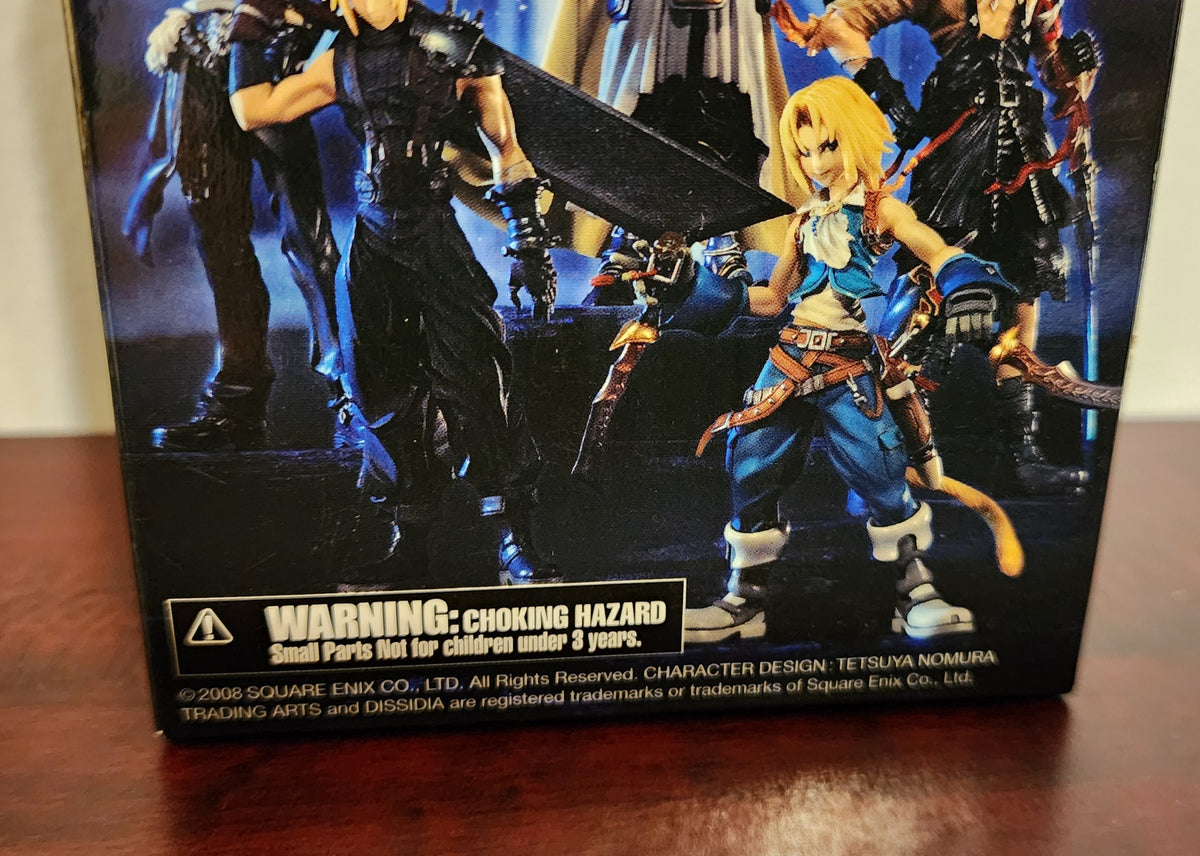 Cloud Strife Tribal Final Fantasy DISSIDIA Trading Arts Figure