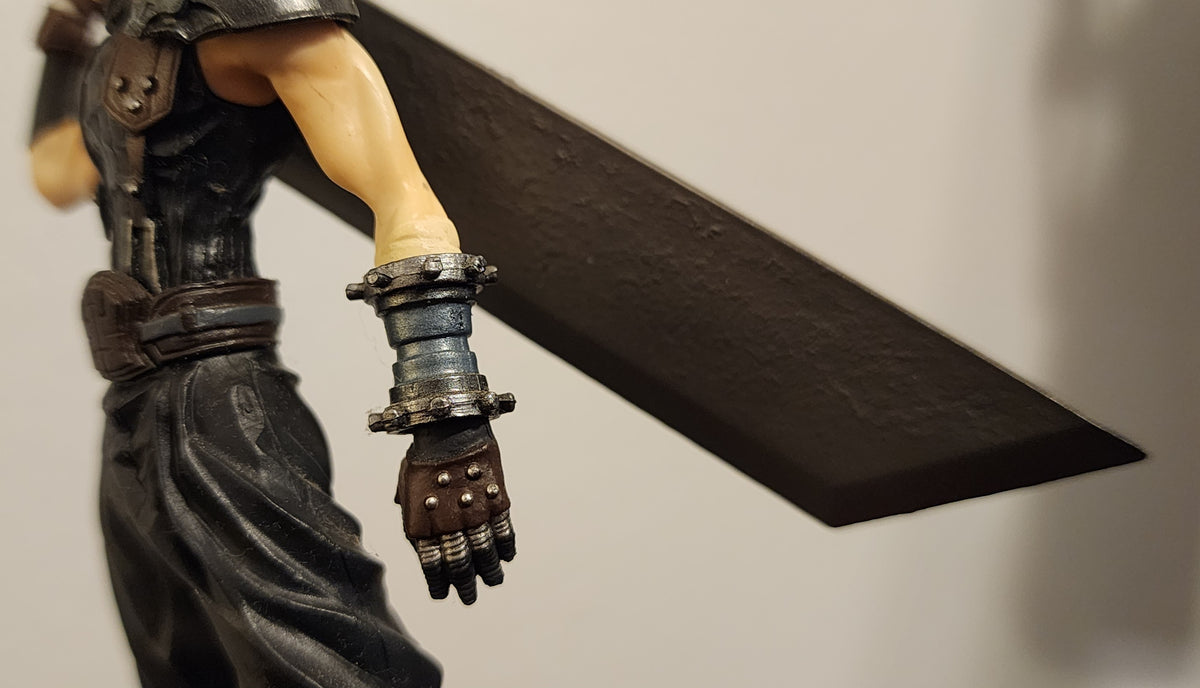 Cloud Strife Tribal Final Fantasy DISSIDIA Trading Arts Figure
