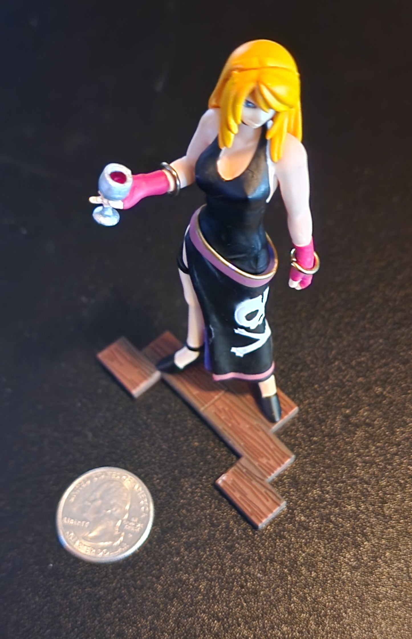 B. Jenet Garou: Mark of the Wolves SNK SR Series Gashapon Figure (Black Version)