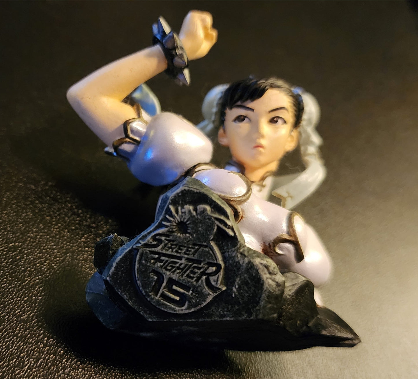 Chun-Li Street Fighter 15th Anniversary Mini Bust Figure (White Version)