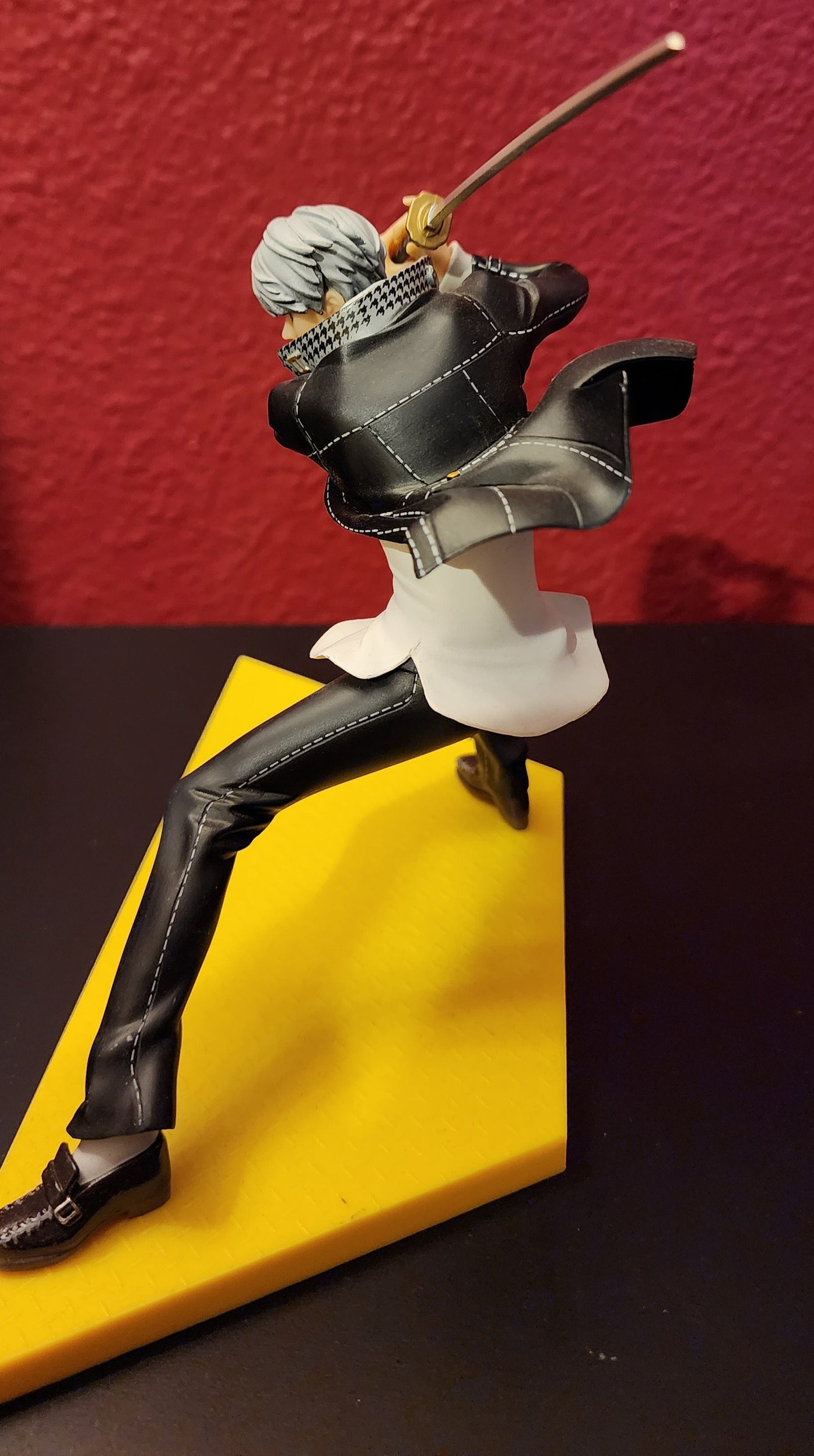 Persona 4 Yu Narukami Statue