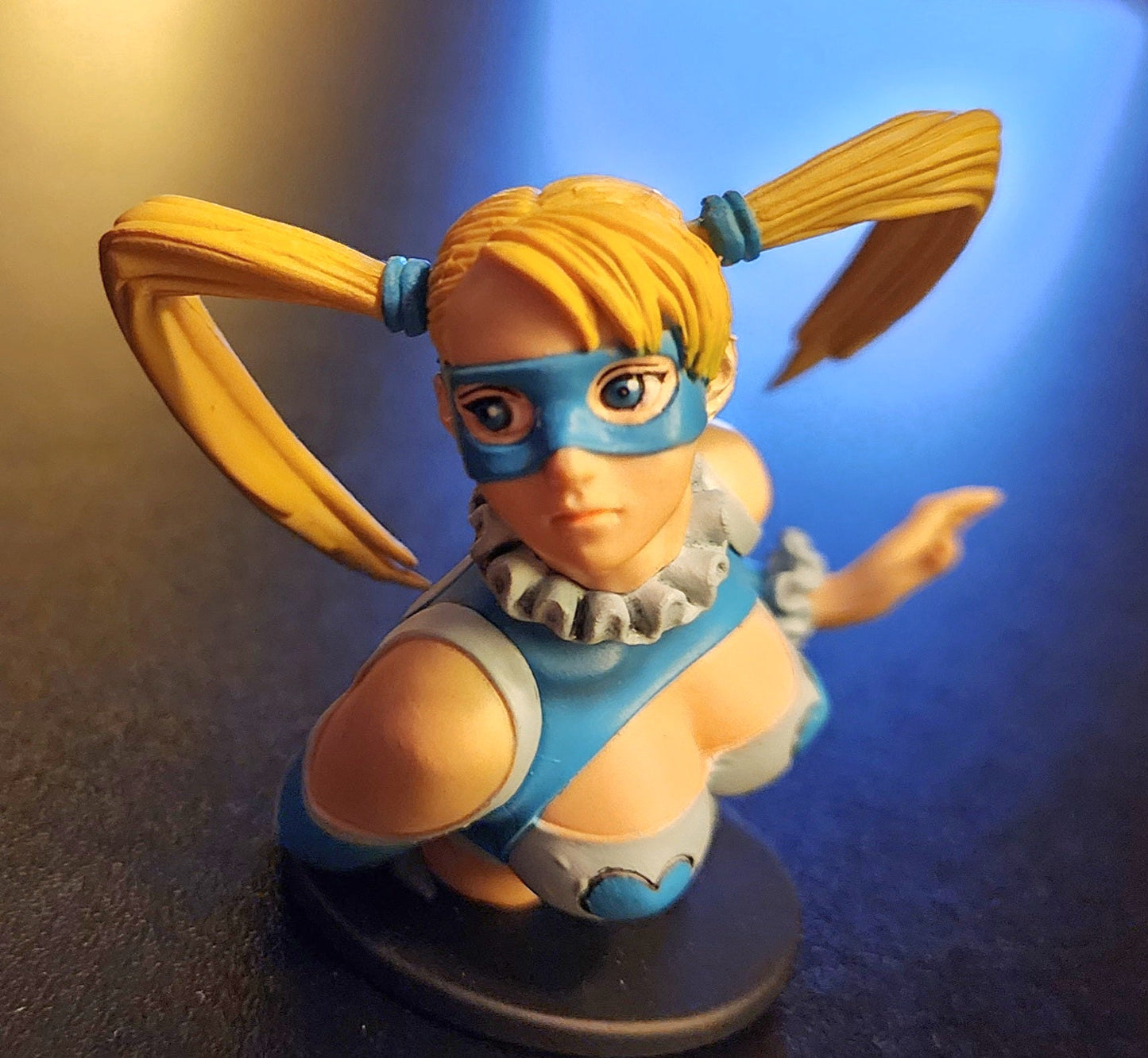 R. Mika Street Fighter Heroines Mini Bust Figure by FiguAx