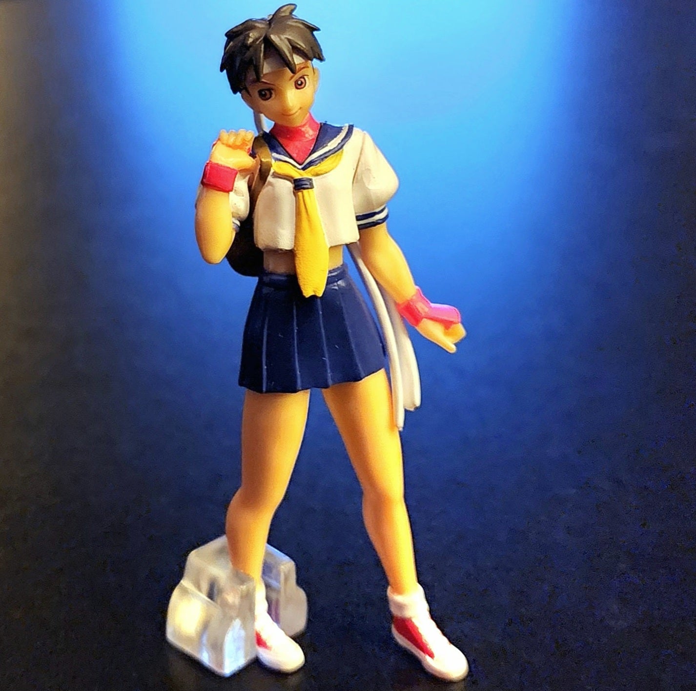 Sakura Kasugano with Backpack Street Fighter Alpha Gashapon Figure