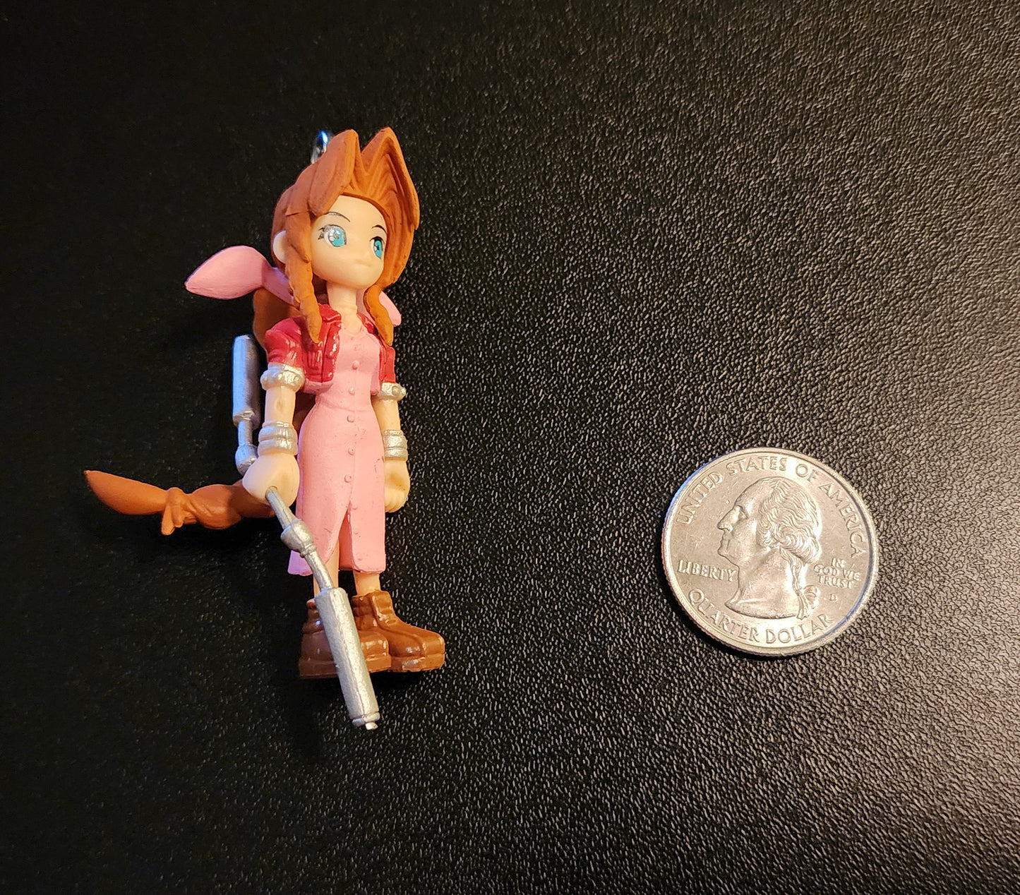 Final Fantasy Trading Arts Mini - Final Fantasy 7 - Aerith Gainsborough Keychain Figure