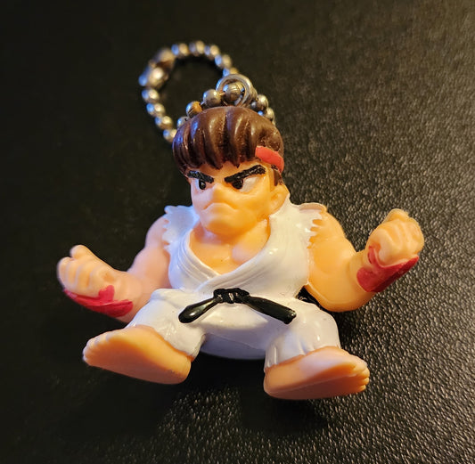 Ryu Street Fighter II Vintage Keychain Figure