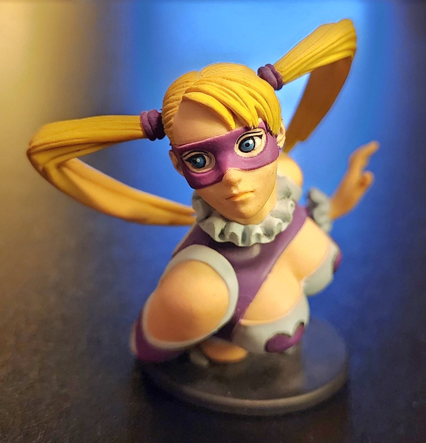 R. Mika Street Fighter Heroines Mini Bust Figure by FiguAx (Purple Version)