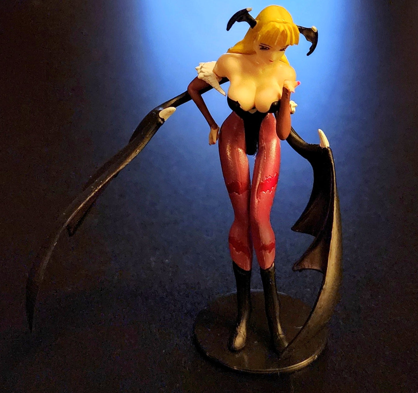 Morrigan Aensland Vampire Savior SR Series Gashapon (2P Color Variant)