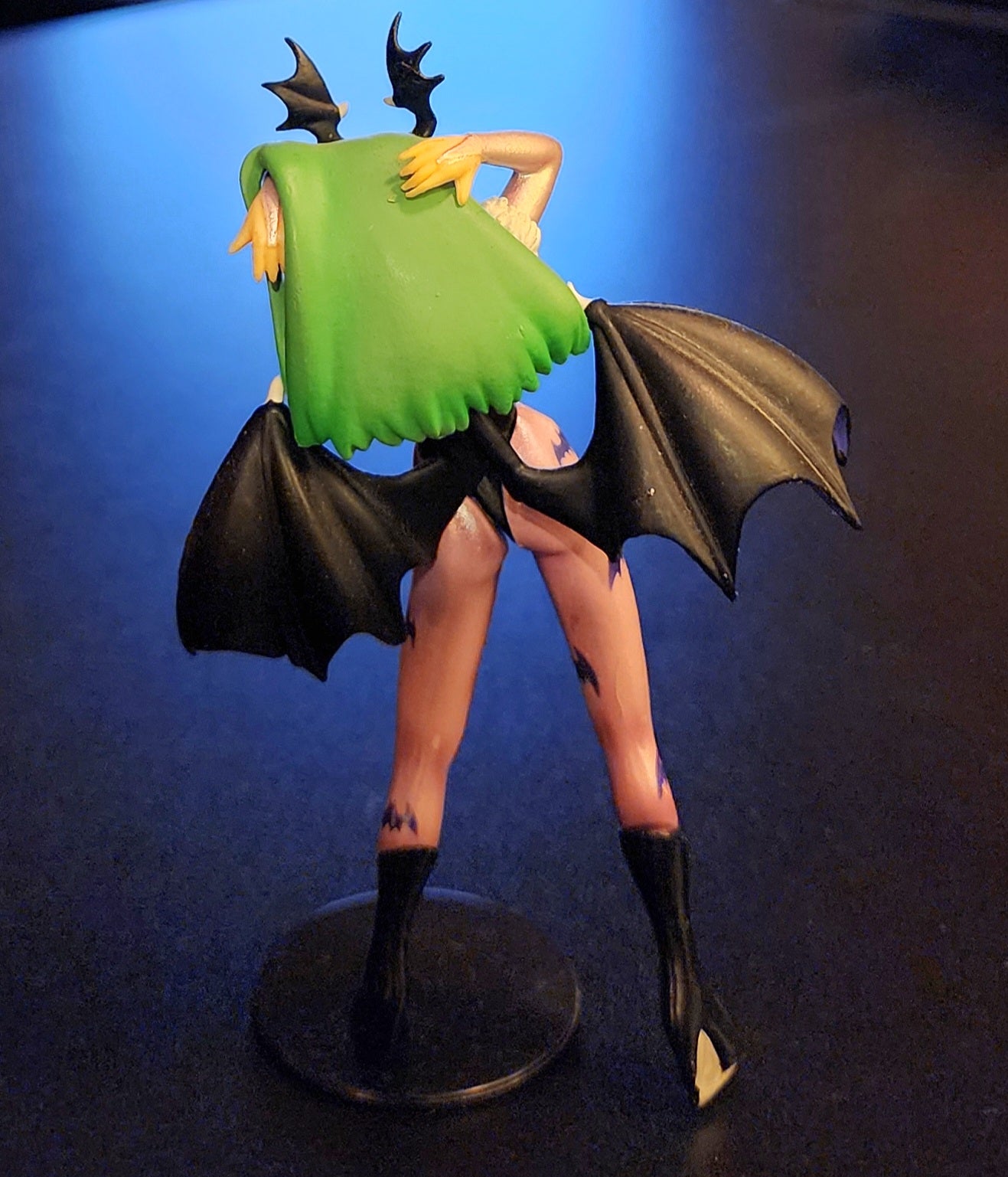 Morrigan Capcom Vs. SNK 2 Gashapon Figure