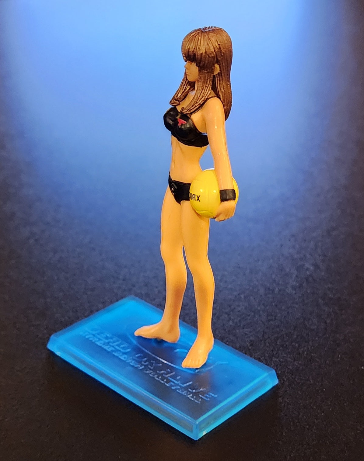 Hitomi Dead or Alive Xtreme Volleyball Bandai Gashapon Figure 🏖☀️