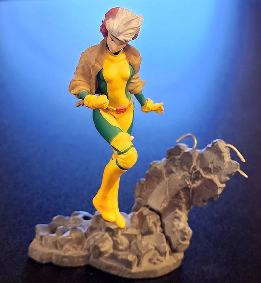 Rogue X-Men Marvel Heroes Bandai Figure
