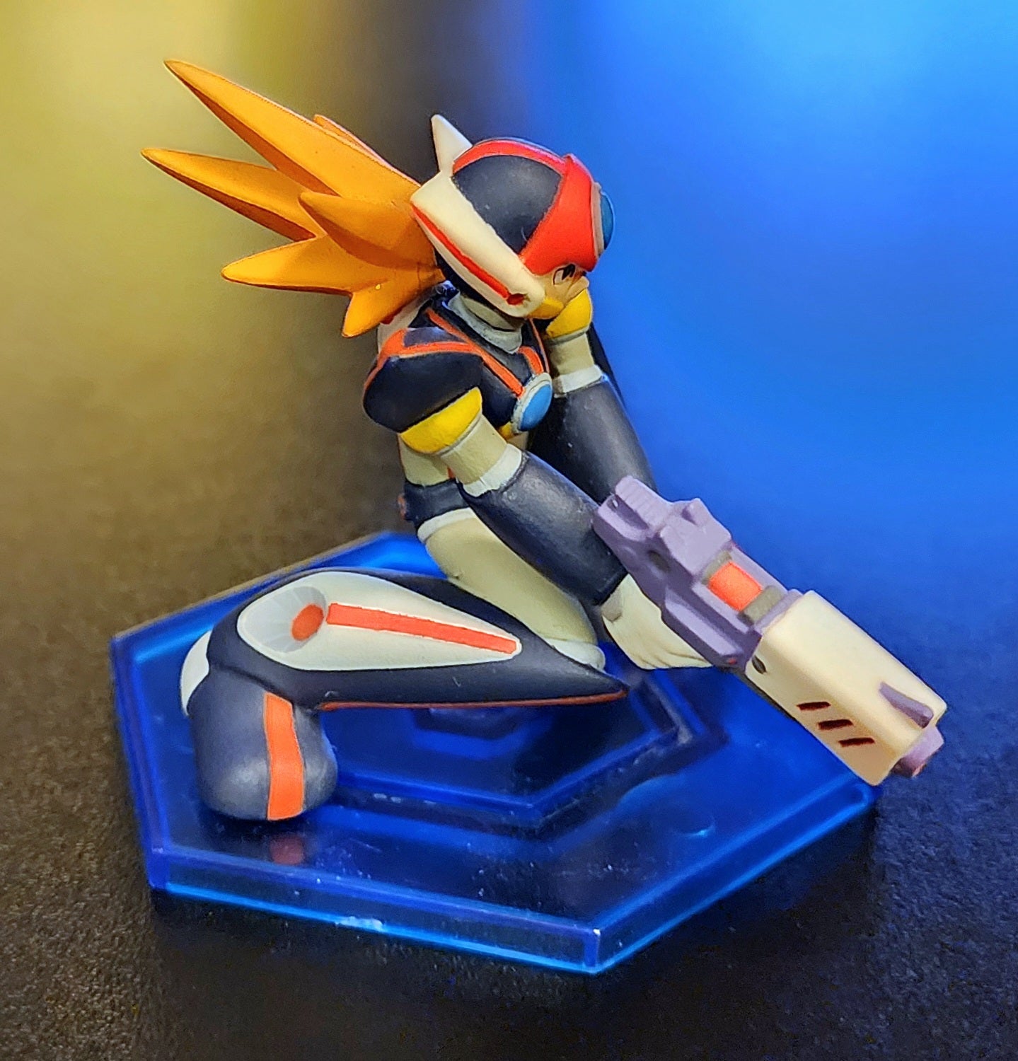 Mega Man X Axl Capcom Figure