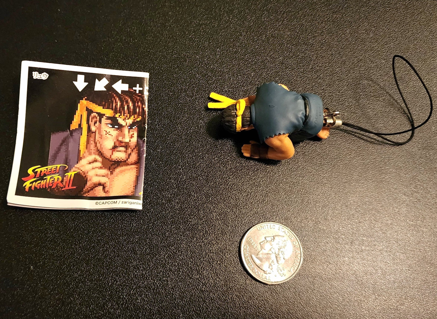 Ryu Street Fighter II "Dogeza" Zarigani Works / Kitan Club (2P Color) Keychain Strap Figure