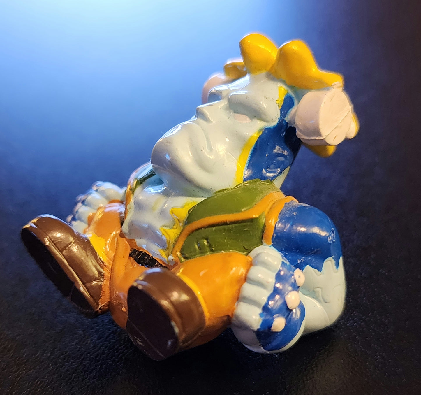 Victor Darkstalkers Vampire Savior Vintage Keychain Figure
