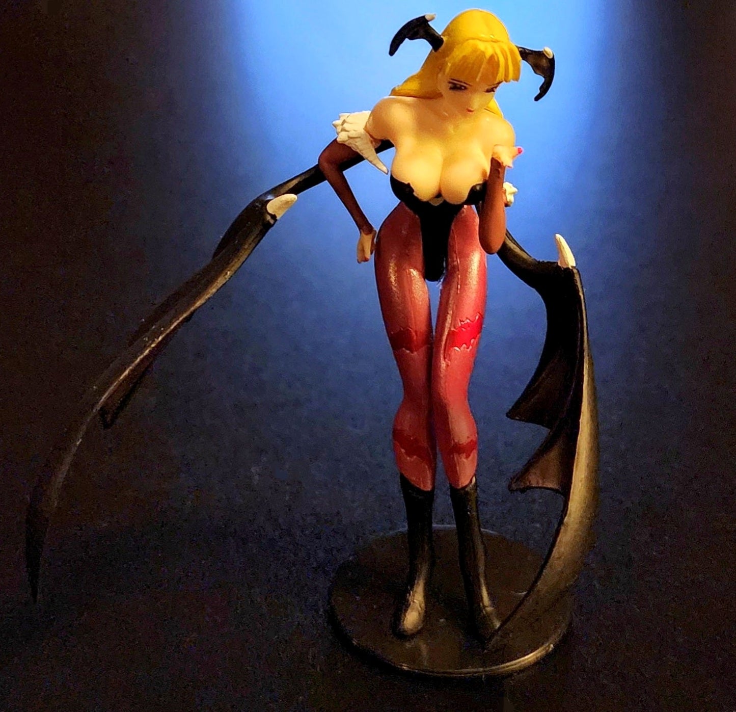 Morrigan Aensland Vampire Savior SR Series Gashapon (2P Color Variant)