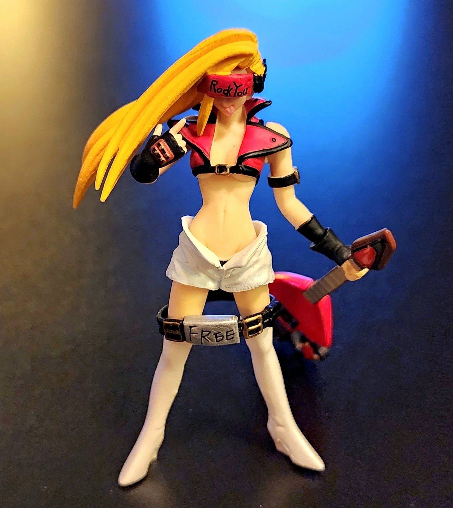 Sol Badguy (Female Version) Guilty Gear X Gashapon Figure