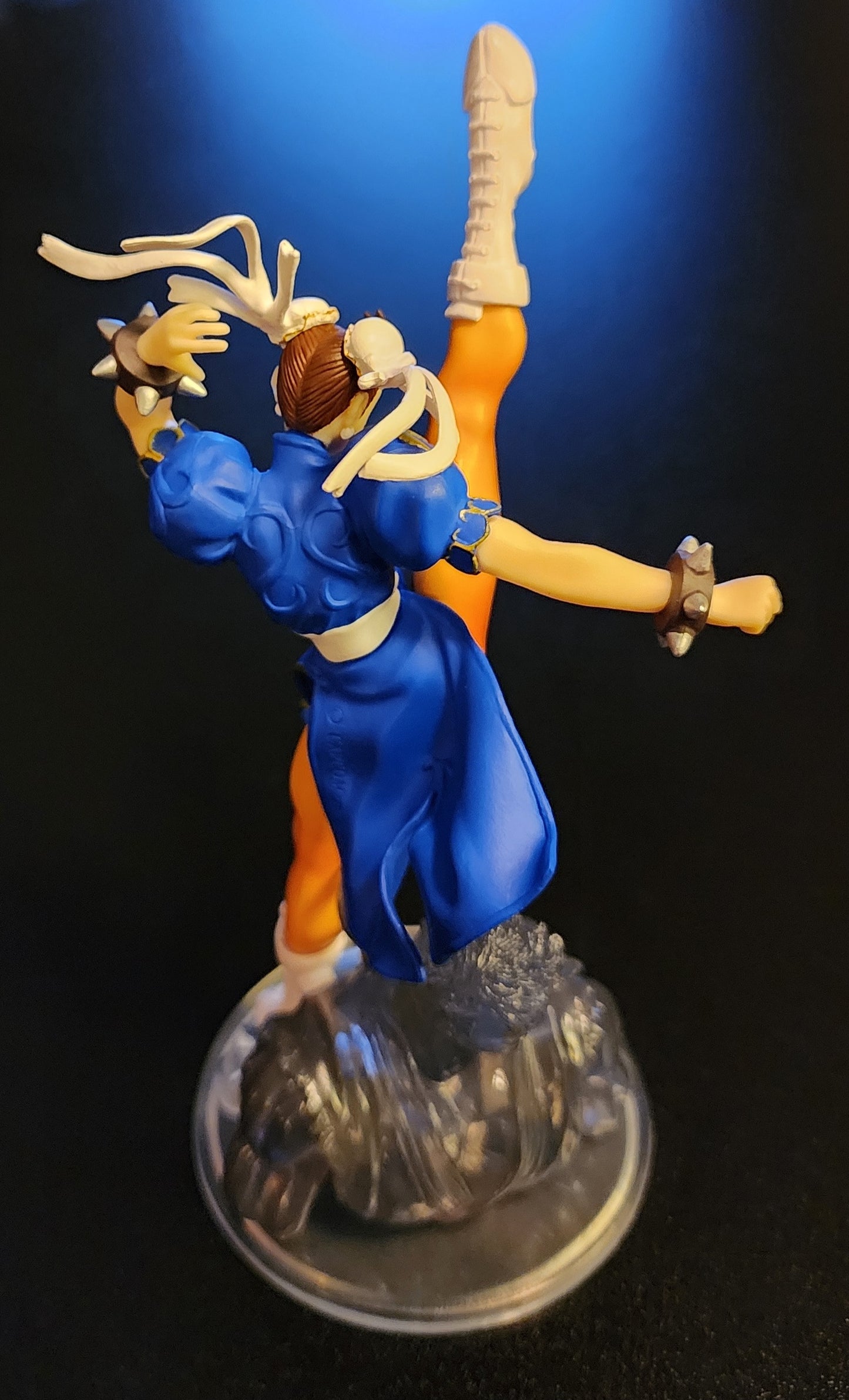 Chun-Li Namco × Capcom Gashapon Figure (with Ryu Base)