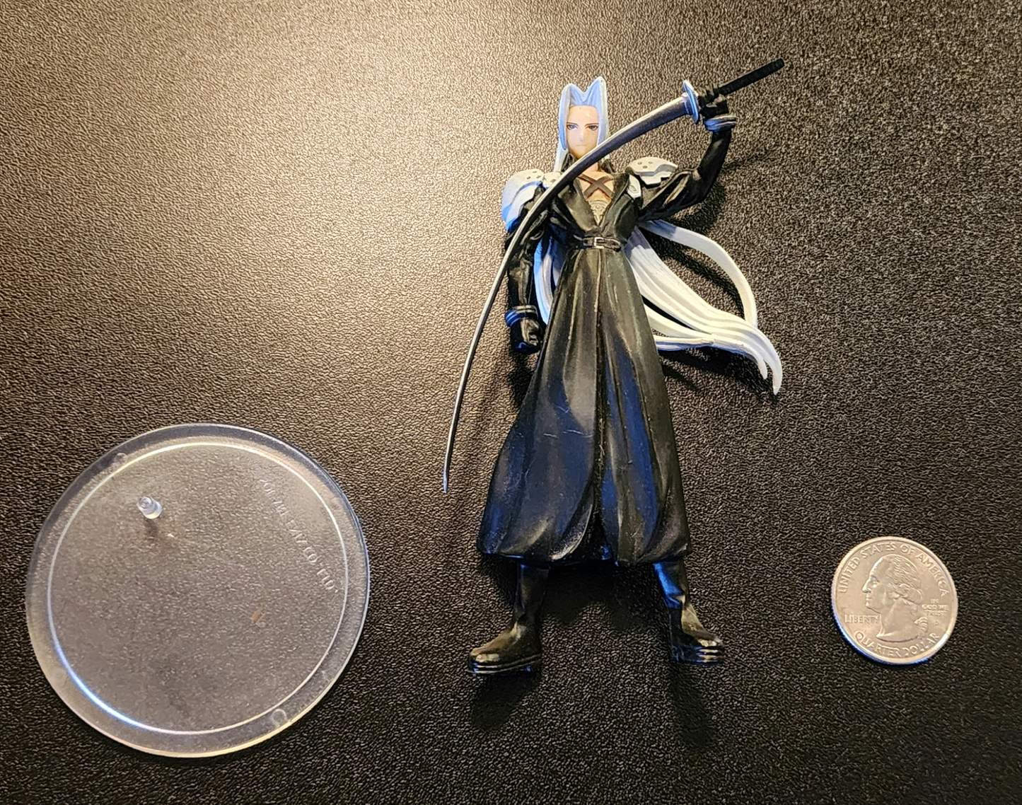 Sephiroth Final Fantasy Trading Arts Vol. 1 Figure (Normal Version)