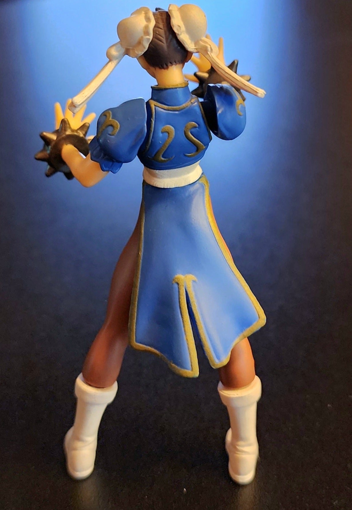 Chun-Li Street Fighter 2 Bandai Poseable Gashapon Figure