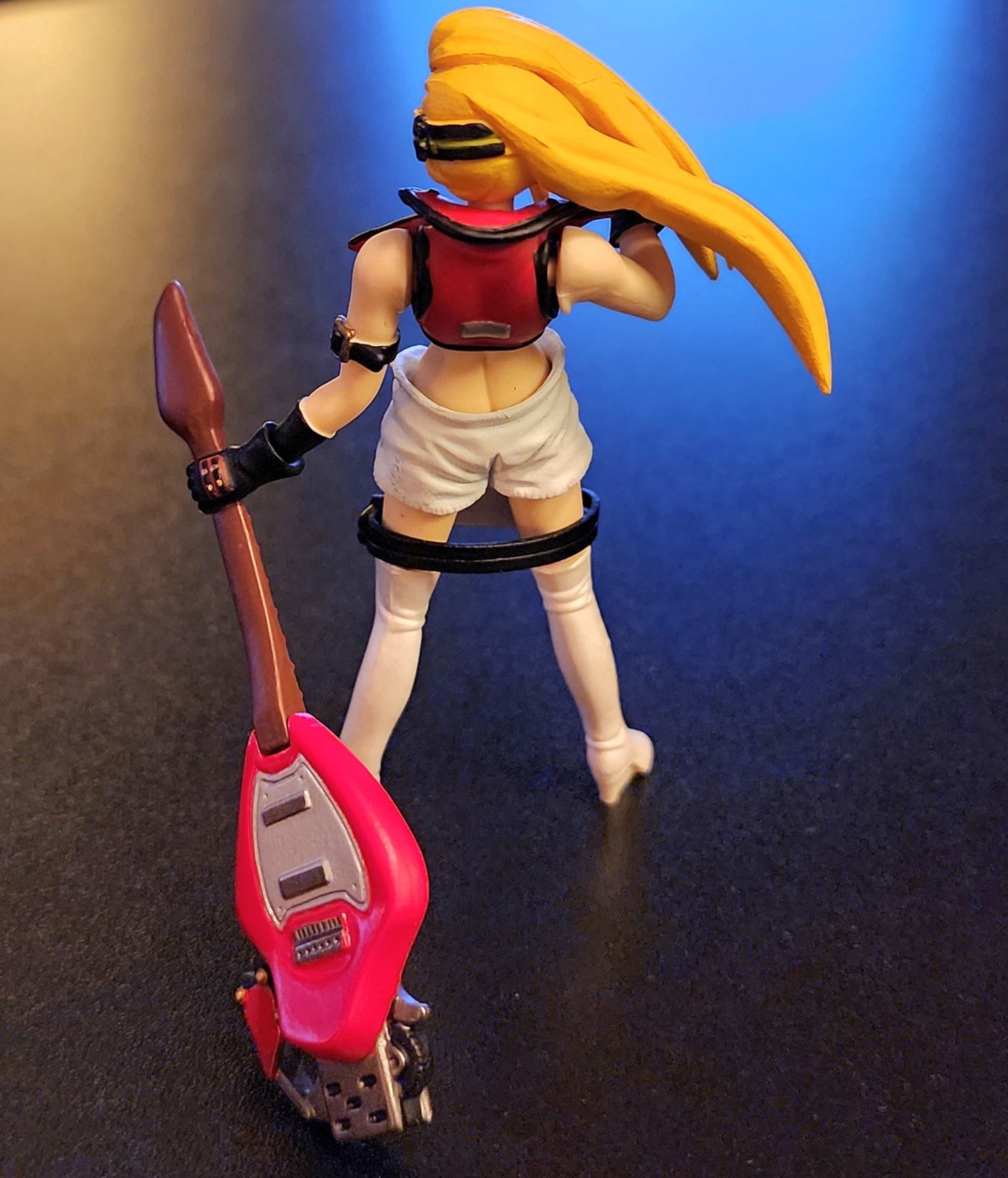 Sol Badguy (Female Version) Guilty Gear X Gashapon Figure