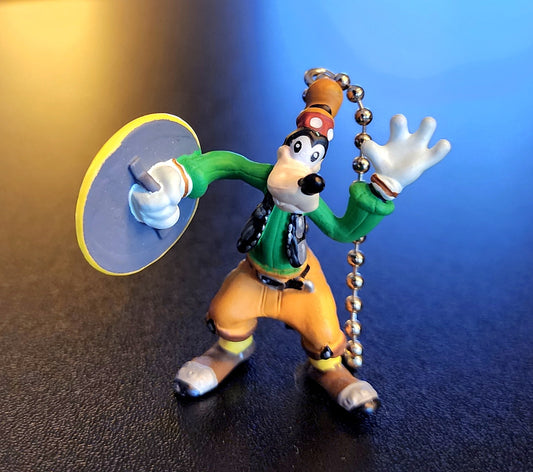 Kingdom Hearts Goofy Keychain Figure