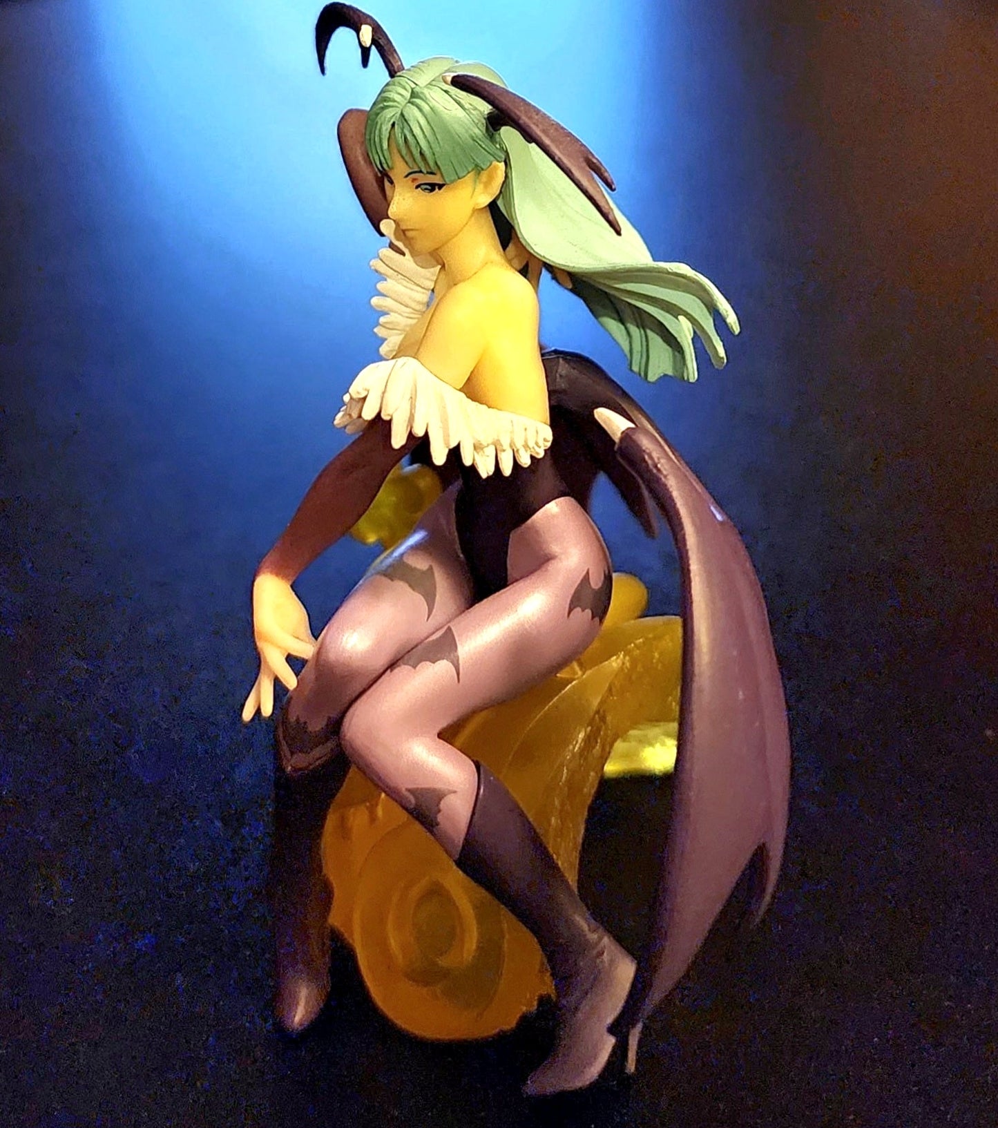 Morrigan Aensland Namco × Capcom Gashapon Figure (with Huitzil / Phobos Base)