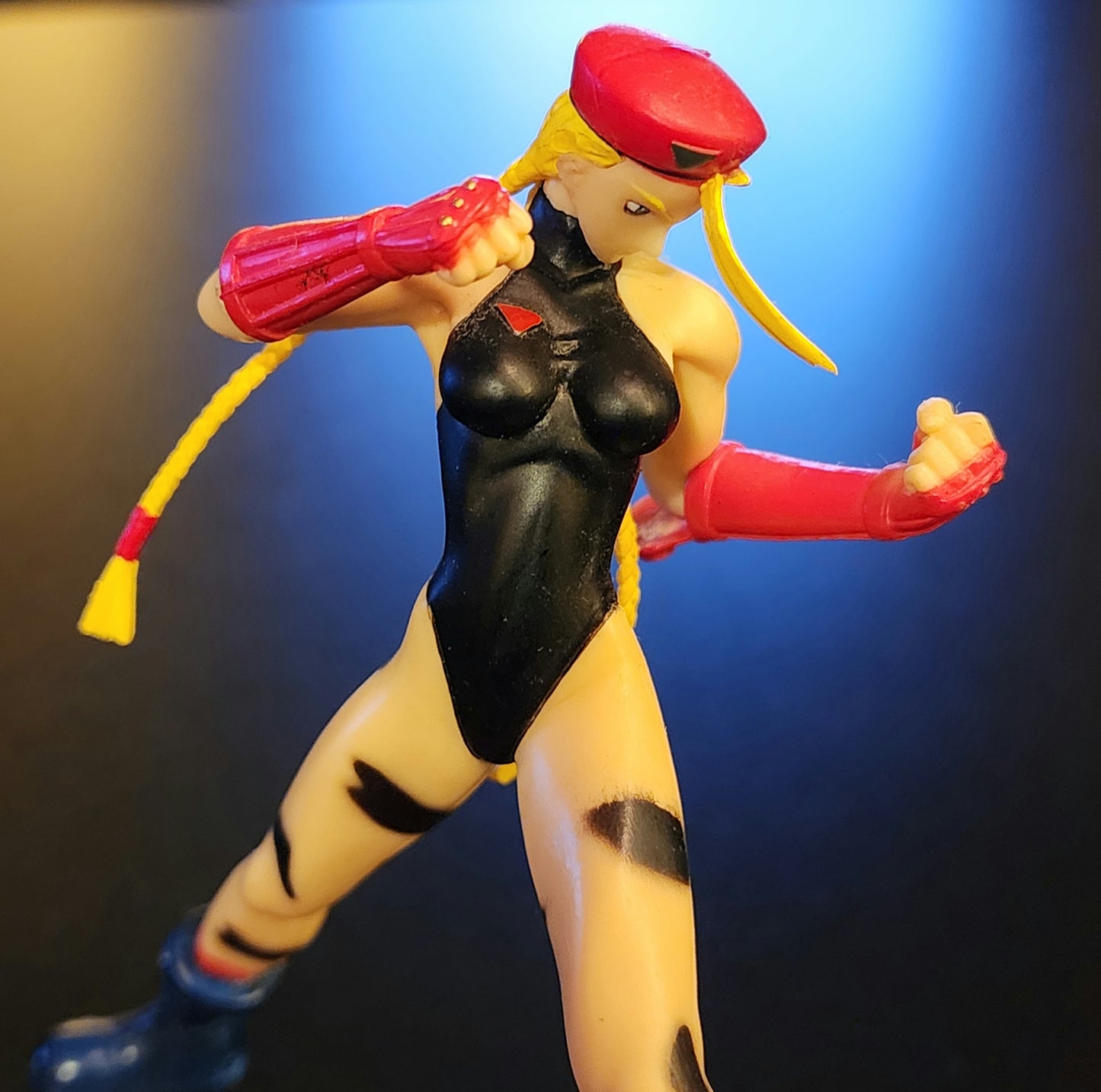 Cammy Street Fighter "Dynamic Pose" Yamato Trading Figure (Black Version)