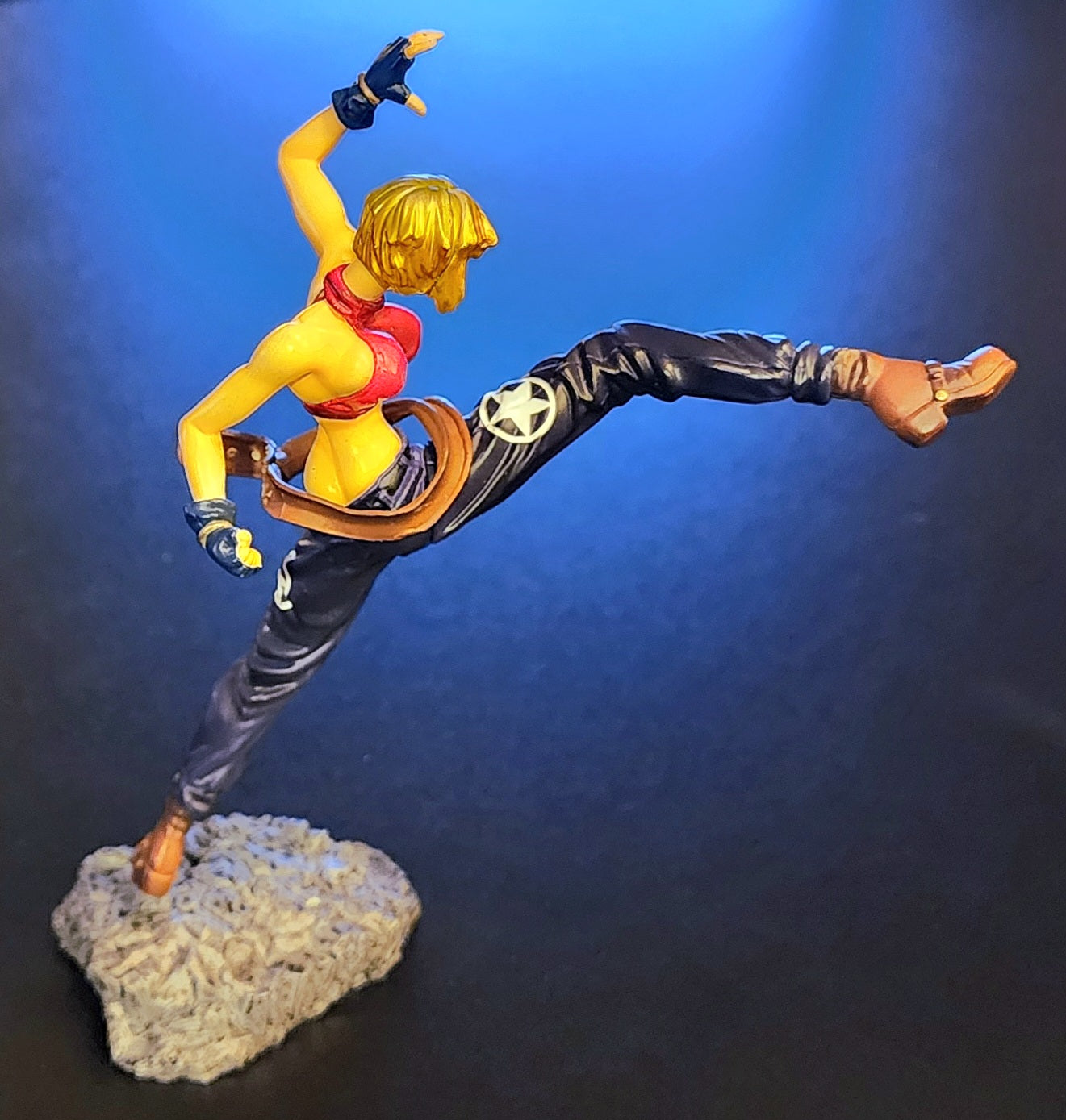 Blue Mary KOF 2000 Anime 1/12 Scale Statue