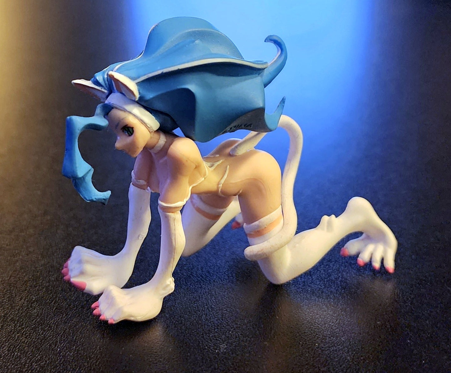 Felicia "Crawling Pose" Vampire Savior SR Series Gashapon Figure