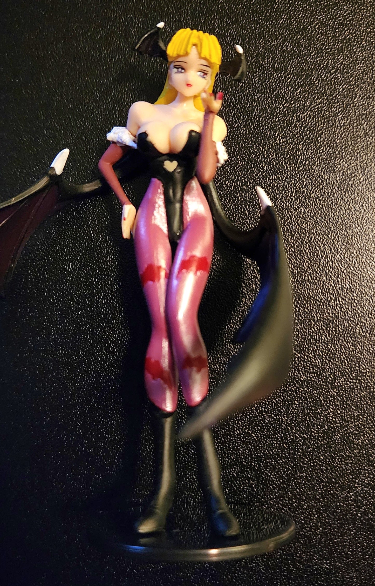 Morrigan Aensland Vampire Savior SR Series Gashapon (2P Color Variant)