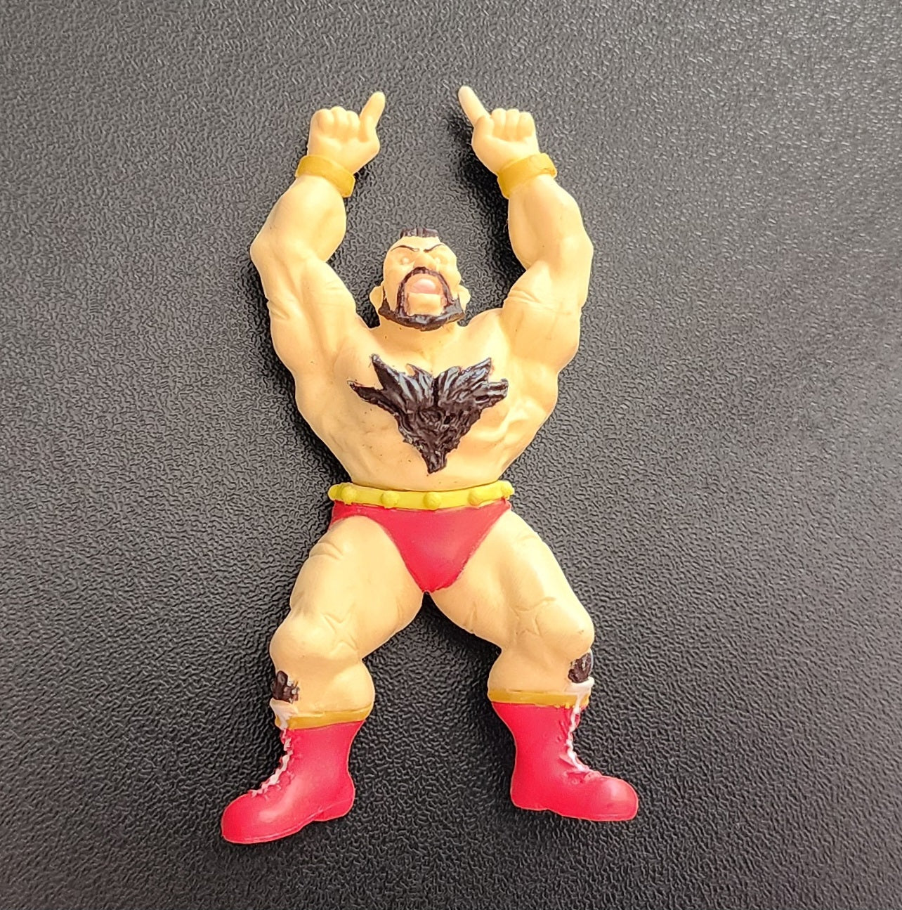 Zangief Street Fighter 2 Takara Tomy Mini Figure (Victory Pose)