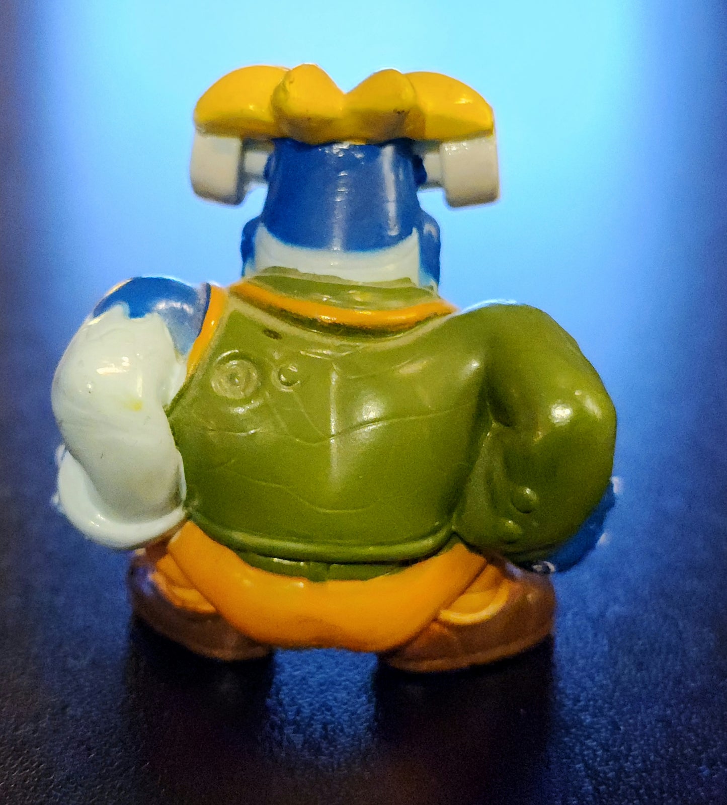 Victor Darkstalkers Vampire Savior Vintage Keychain Figure