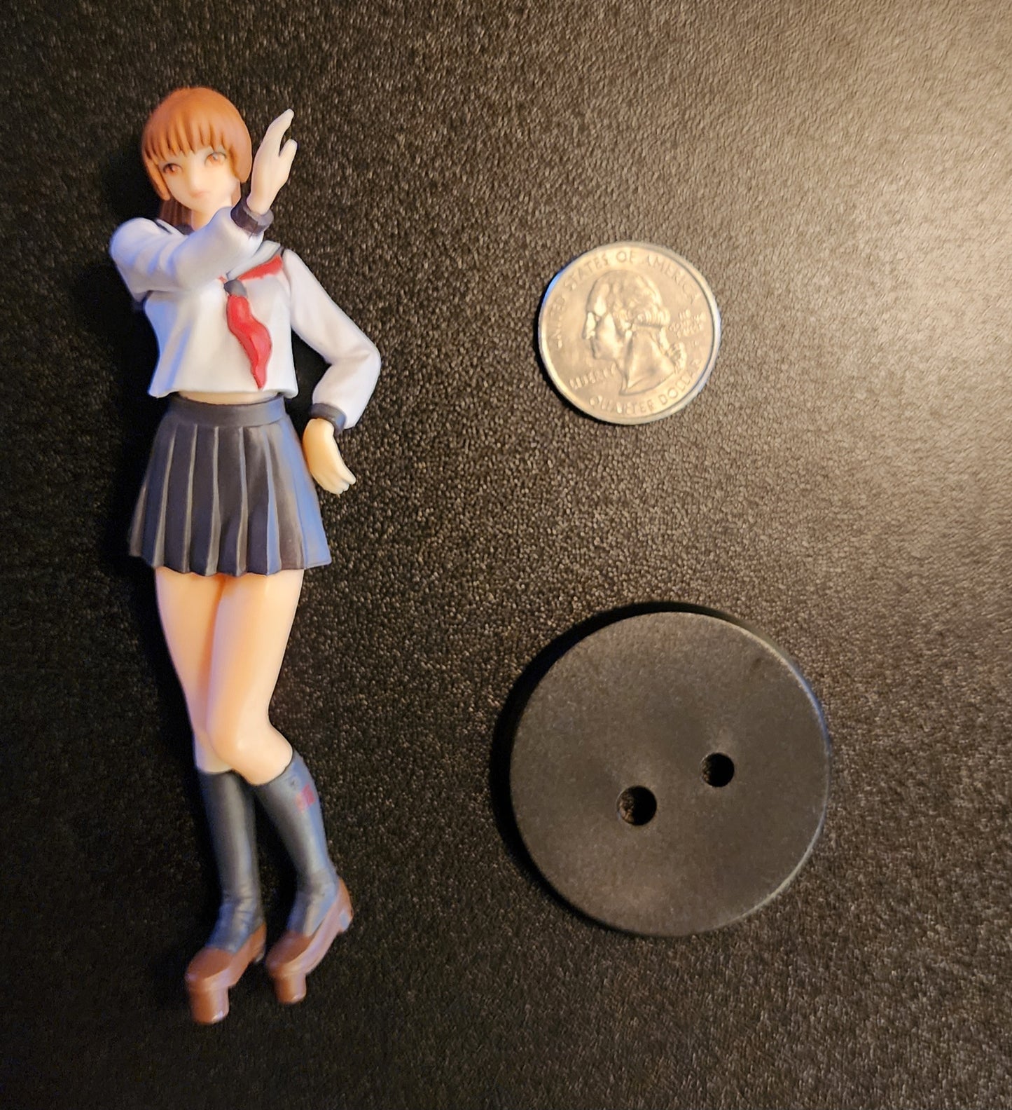 Kasumi (Schoolgirl Outfit) Dead or Alive Gashapon Figure