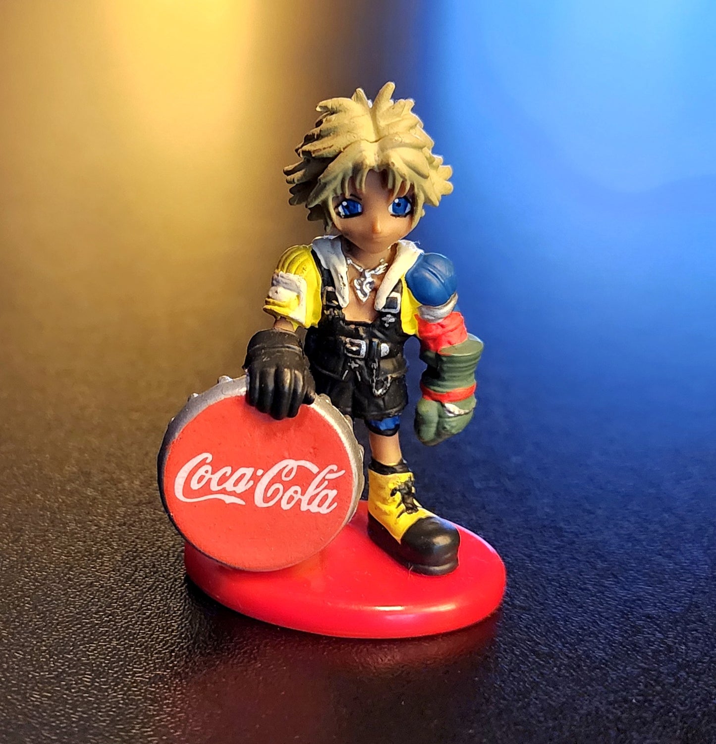 Final Fantasy Coca Cola Prize Figure - Tidus with Bottle Cap