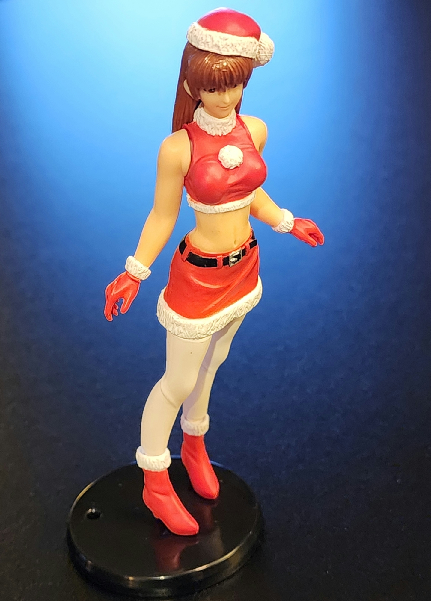 Kasumi DOA Christmas Outfit Gashapon Figure