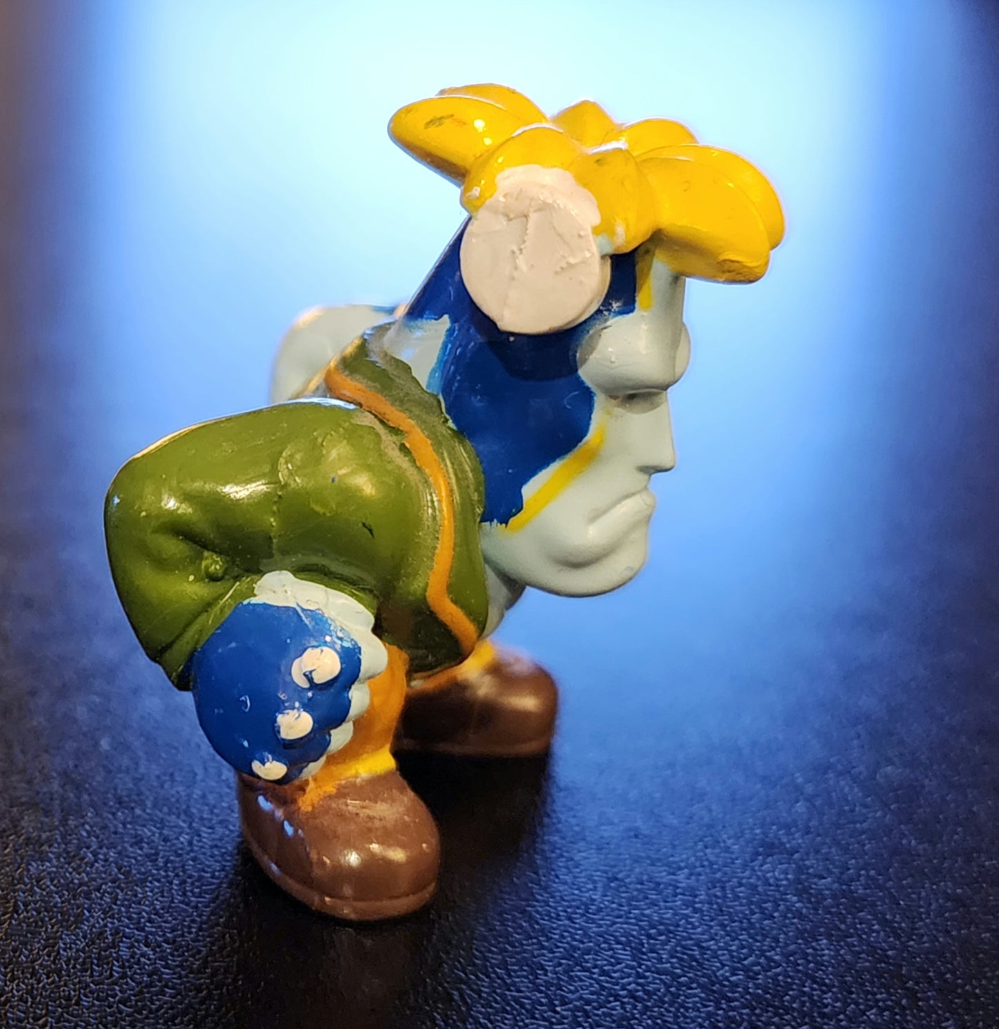 Victor Darkstalkers Vampire Savior Vintage Keychain Figure