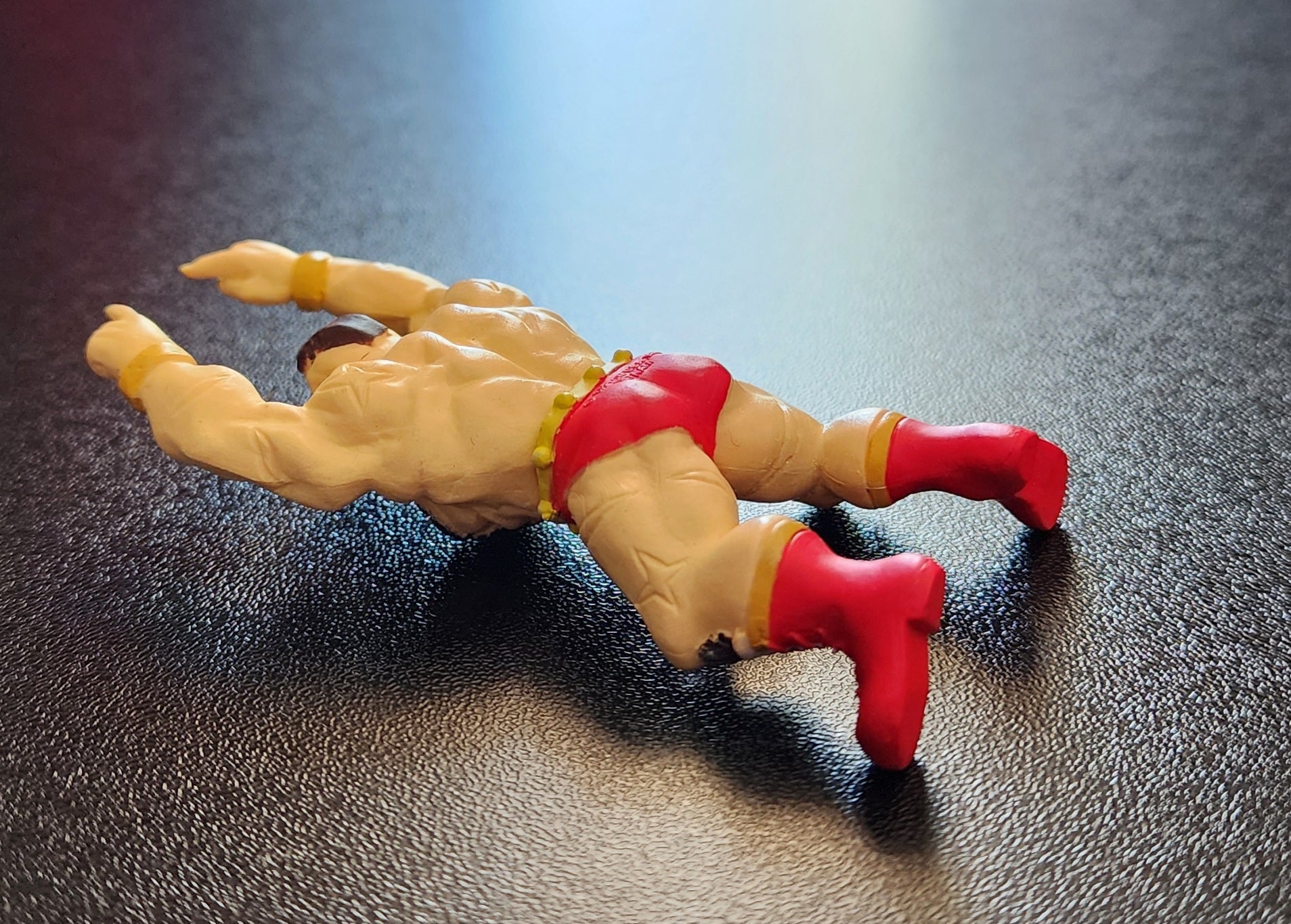Zangief Street Fighter 2 Takara Tomy Mini Figure (Victory Pose