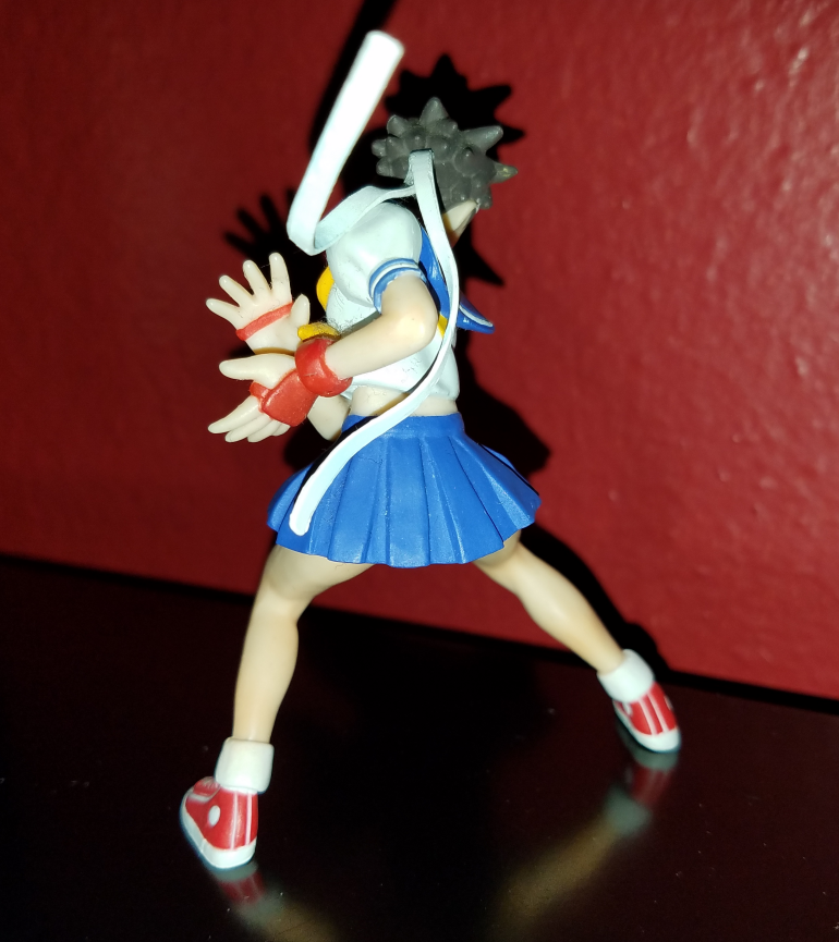 Sakura Kasugano "Hadouken Pose" Gashapon Figure